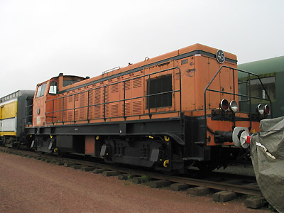 Proche cousine des 63500 mais sans turbo, la n°45 HBNPC préservée au CMCF de Oignies (27/09/2003)