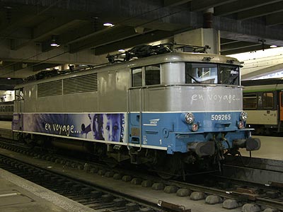 La BB 9265 à Paris Montparnasse en livrée "En Voyage" (16/09/2004)