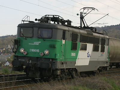 La BB 16615 Fret, ...enfin TER (03/04/2007)