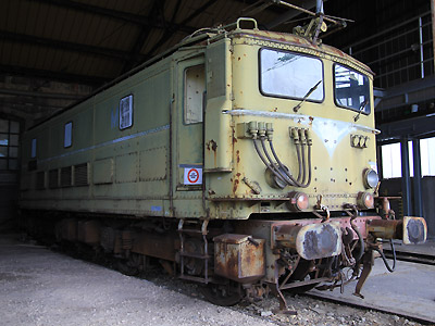 ...en compagnie de la 346. Elles attendent une restauration (23/06/2015)