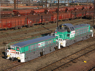 La BB 64714 remotorisée et TBB 64814 sortent de révision (St Pierre des Corps, 27/12/2008)