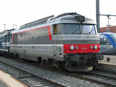 La BB 567548 Multiservice (Gris orage 844) à Clermont Ferrand (01/03/2003)