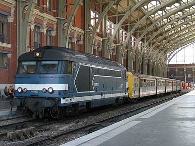 La benjamine de la série, BB 67632 à Lille Flandres (19/09/2003)