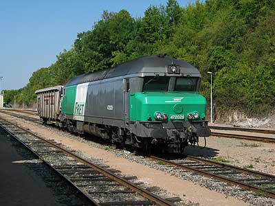 La CC 472029 dotée de déflecteurs de toiture particuliers à Longueville (21/09/2003)