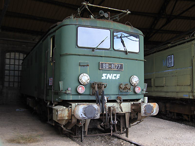 La BB 8177 préservée par l'APPAF (Nîmes, 23/06/2015)