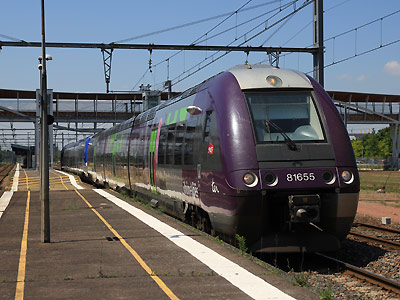 Le B 81655/56 Rhône Alpes à Bourges (25/05/2012)