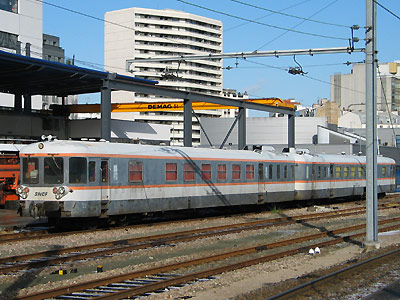 V4 à Paris-Vaugirard (29/01/2004)