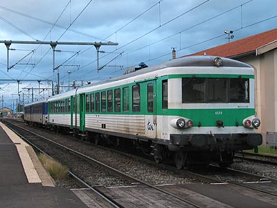 L'X 4574 à Clermont-Ferrand (01/06/2004)
