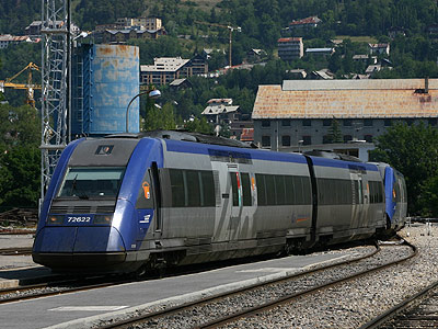 L'X 72622 PACA à Briançon (16/07/2005)