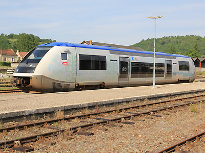 L'X 73773 Aquitaine au Buisson (25/05/2015)