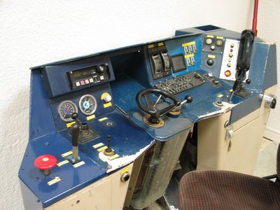 Pupître d'une Z 7100 modernisée conservé au musée d'Ambérieu