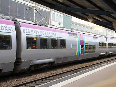 La ZR 211597 Pays de la Loire à Nantes (03/04/2011)